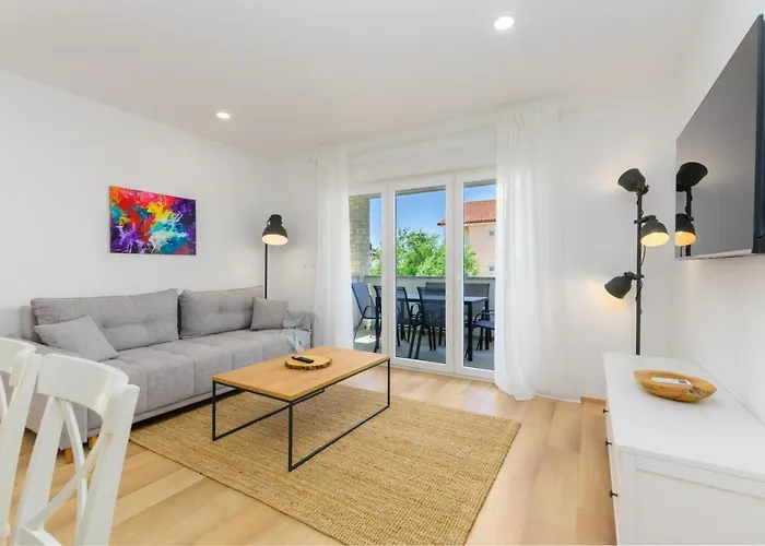 Sanda & Mateja Lejlighed