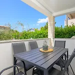 Sanda&mateja Apartamento