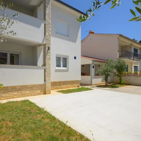 Apartament Sanda & Mateja *